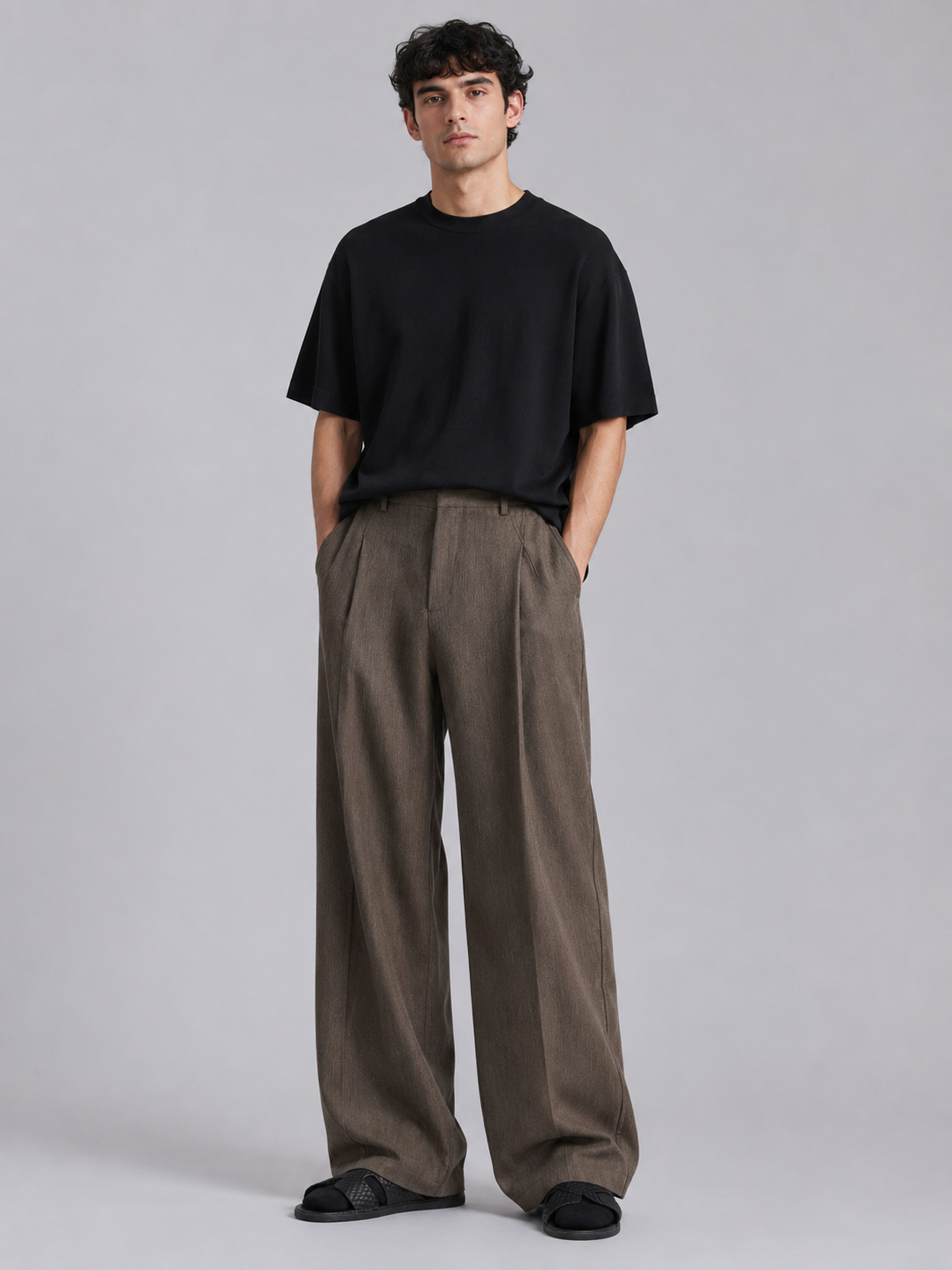 Men’s Wide-Leg Trousers